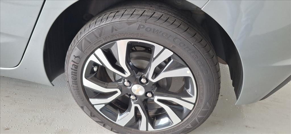 ONIX 1.0 TURBO FLEX PREMIER AUTOMÁTICO13