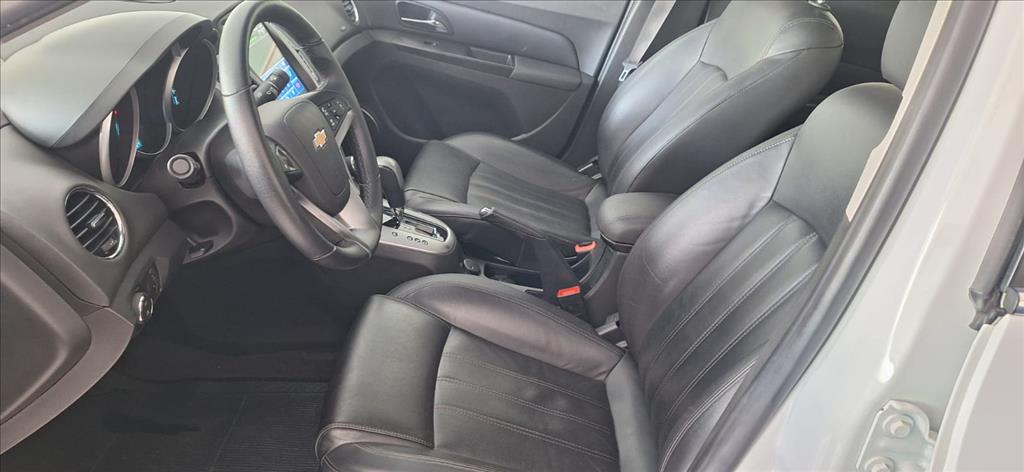 CRUZE 1.8 LT 16V FLEX 4P MANUAL7
