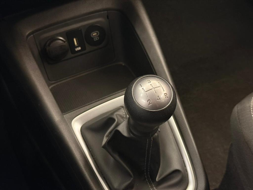 HB20 1.0 12V FLEX LIMITED PLUS MANUAL12