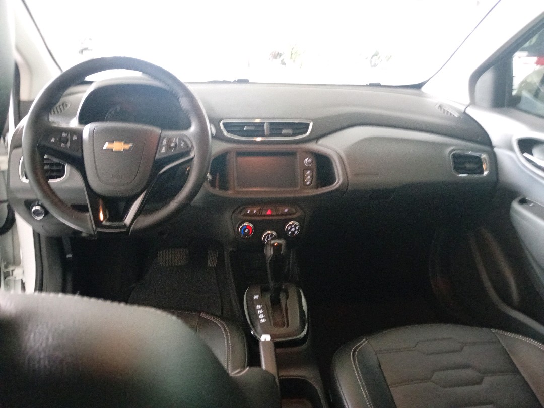 GM - Chevrolet-ONIX-1.4 MPFI LTZ 8V FLEX 4P AUTOMÁTICO