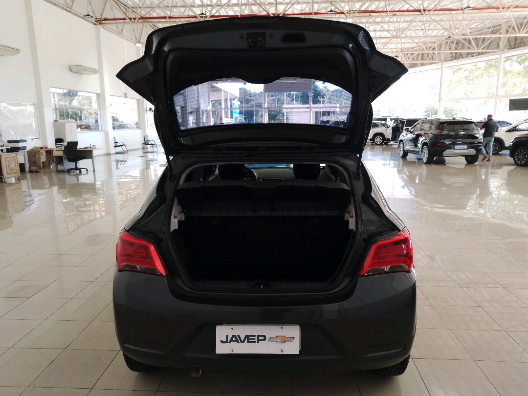 GM - Chevrolet-ONIX-1.4 MPFI LT 8V FLEX 4P MANUAL