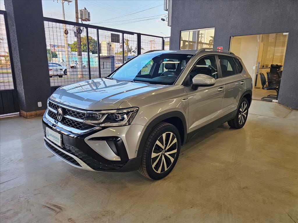 TAOS 1.4 250 TSI TOTAL FLEX HIGHLINE AUTOMÁTICO2