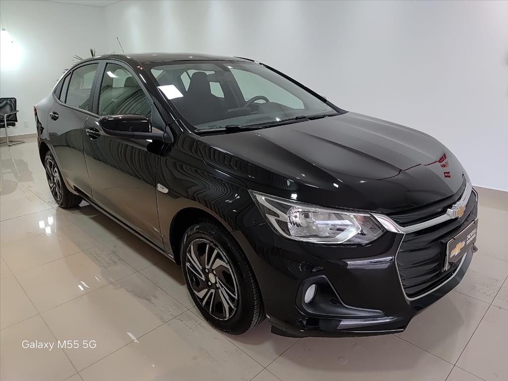 ONIX PLUS 1.0 TURBO FLEX LT AUTOMÁTICO2