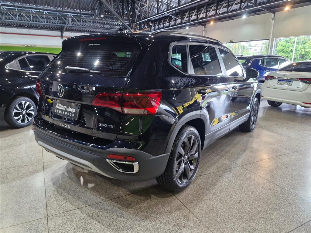 TAOS 1.4 250 TSI TOTAL FLEX COMFORTLINE AUTOMÁTICO4