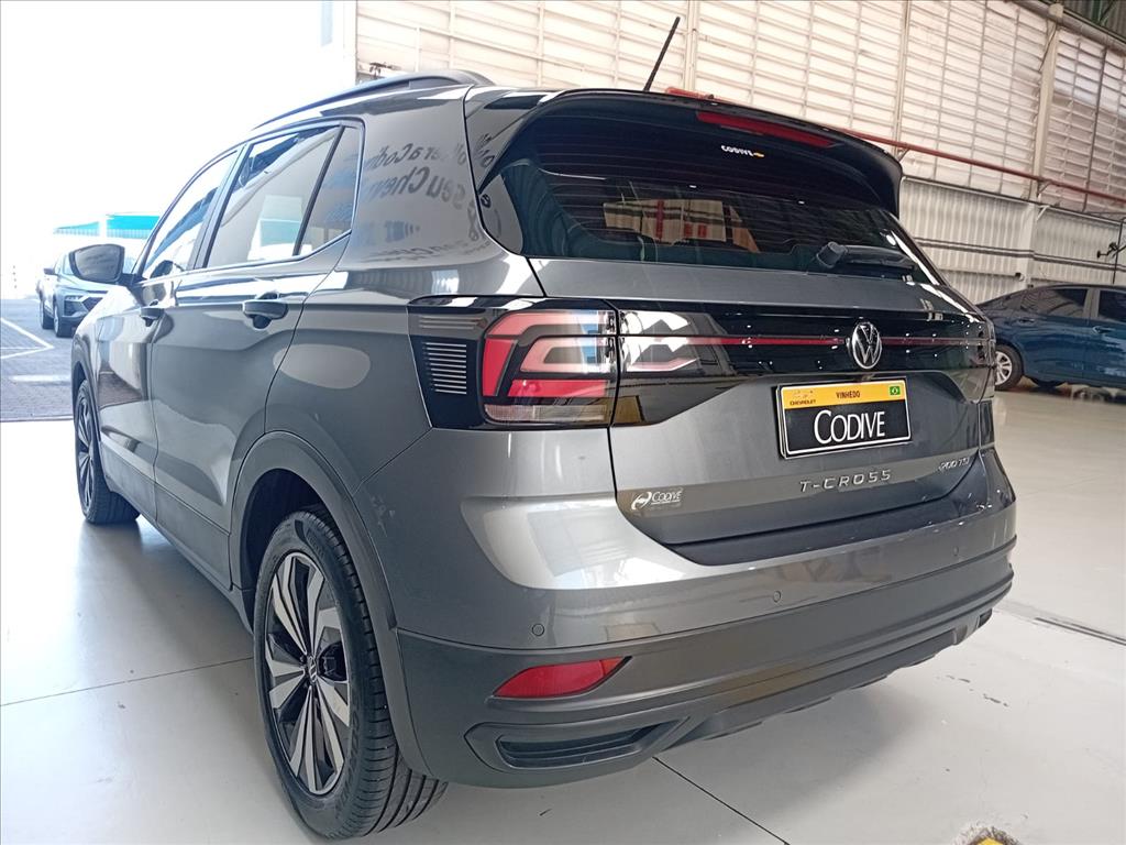 T-CROSS 1.0 200 TSI TOTAL FLEX AUTOMÁTICO3