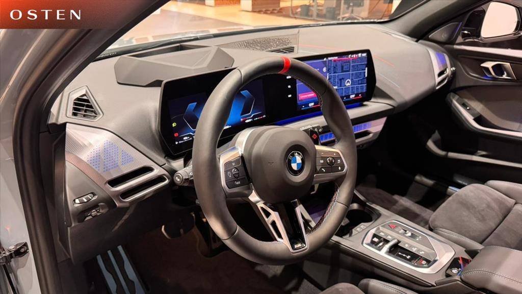 BMW-M 135i-2.0 16V TURBO GASOLINA XDRIVE STEPTRONIC