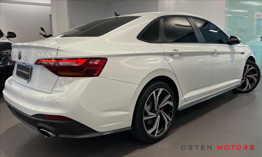 VW - VolksWagen-JETTA-2.0 350 TSI GASOLINA GLI DSG