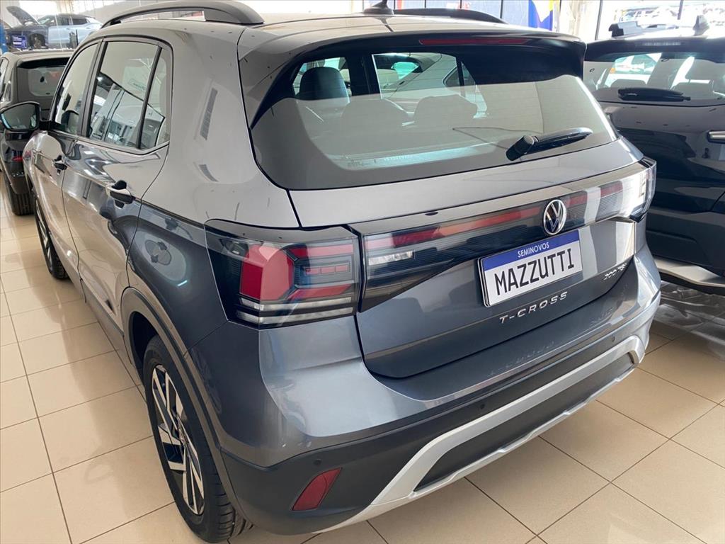 T-CROSS 1.0 200 TSI TOTAL FLEX COMFORTLINE AUTOMÁTICO2