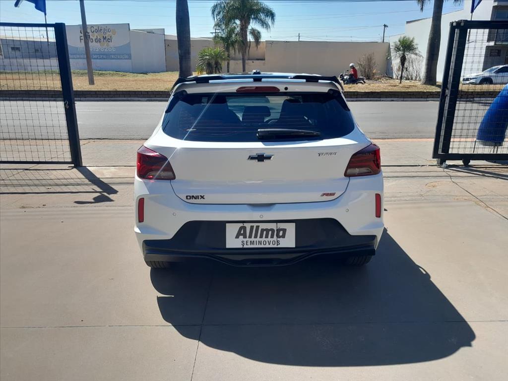 ONIX 1.0 TURBO FLEX RS AUTOMÁTICO ONIX 1.0 TURBO FLEX RS AUTOMÁTICO