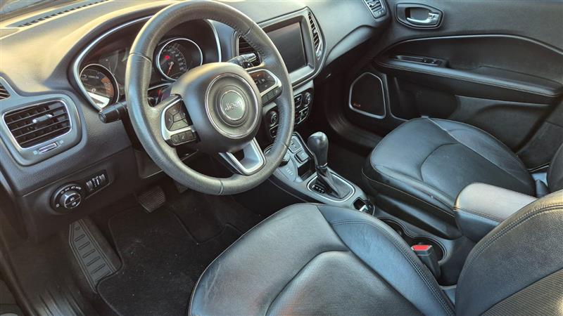 COMPASS 2.0 16V DIESEL LONGITUDE 4X4 AUTOMÁTICO4