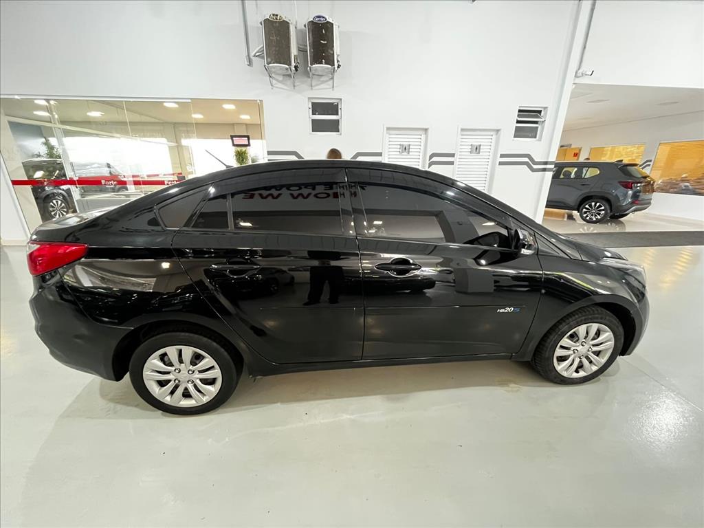 HB20S 1.6 COMFORT PLUS 16V FLEX 4P AUTOMÁTICO7