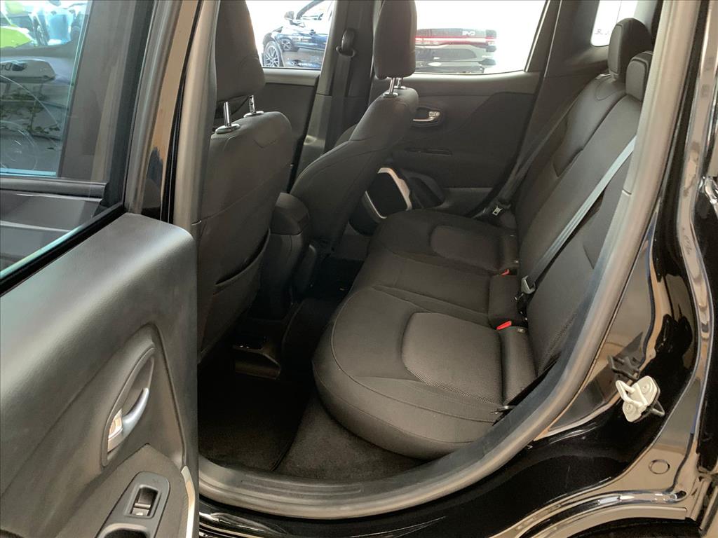 RENEGADE 1.8 16V FLEX 4P AUTOMÁTICO11