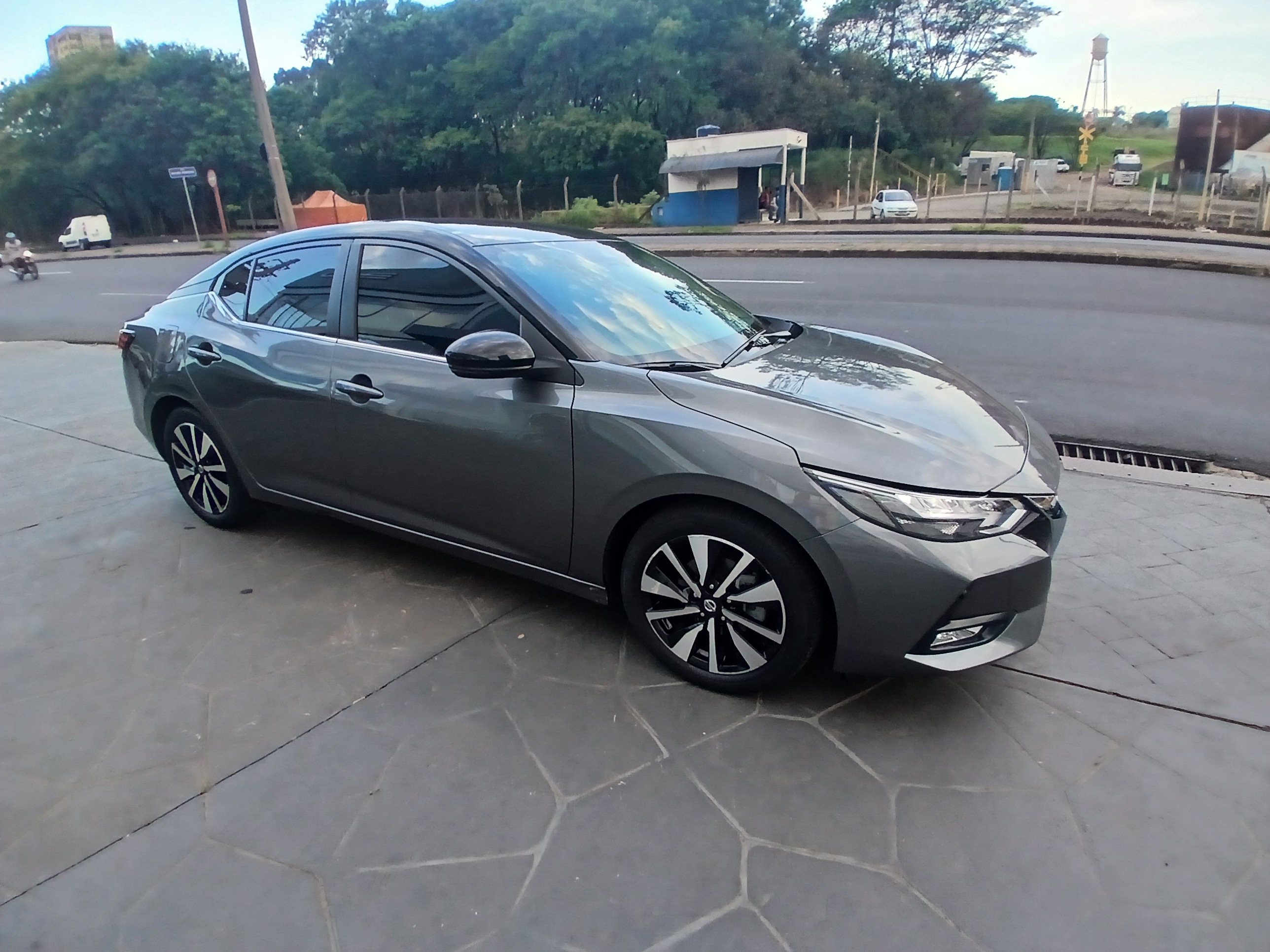 SENTRA 2.0 16V GASOLINA ADVANCE XTRONIC1