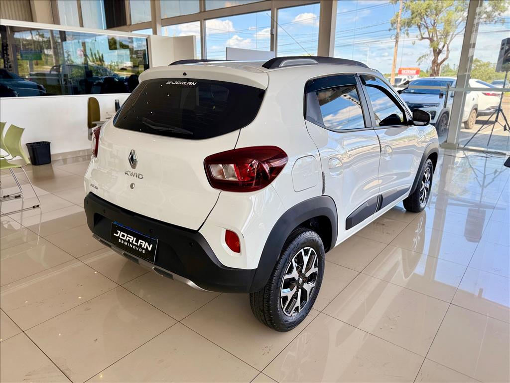 KWID 1.0 12V SCE FLEX OUTSIDER MANUAL6