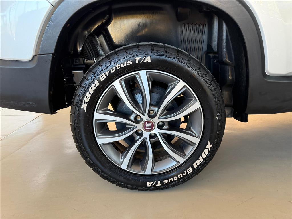 TORO 2.0 16V TURBO DIESEL VOLCANO 4WD AT911