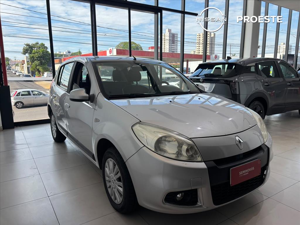 SANDERO 1.6 PRIVILÉGE 16V FLEX 4P AUTOMÁTICO2