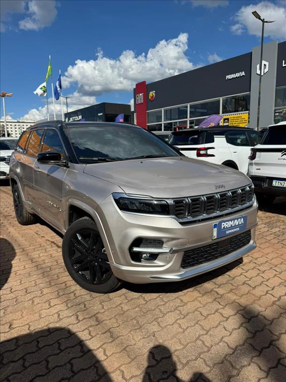 COMMANDER 2.0 HURRICANE 4 TURBO GASOLINA OVERLAND AT9