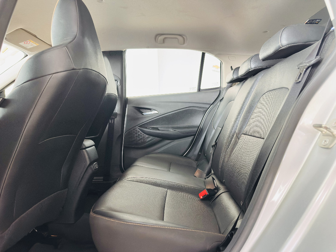 ONIX 1.0 TURBO FLEX PREMIER AUTOMÁTICO6