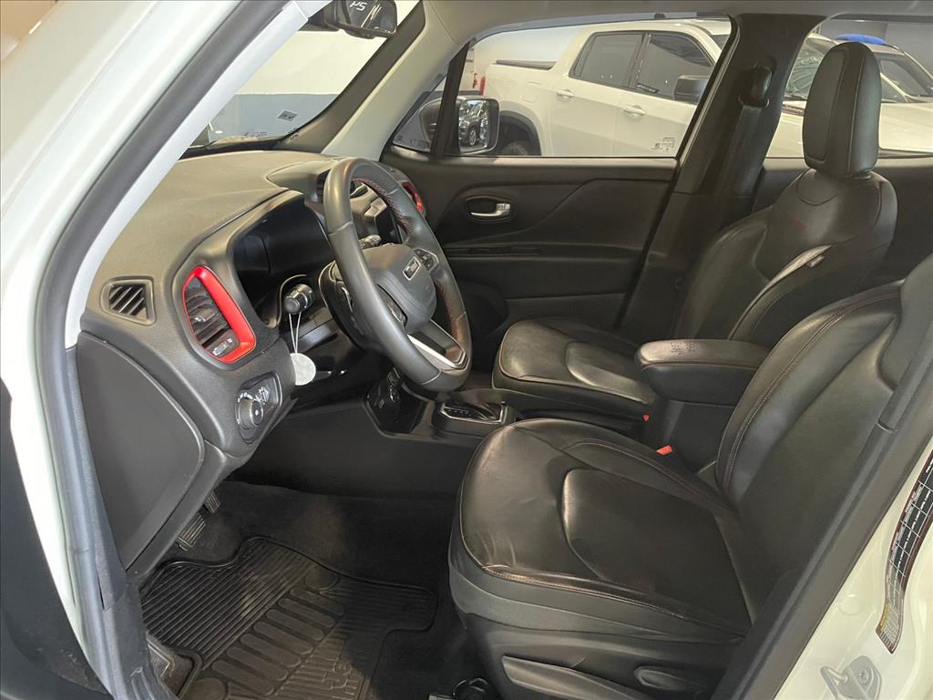 RENEGADE 1.3 T270 TURBO FLEX TRAILHAWK 4X4 AT96