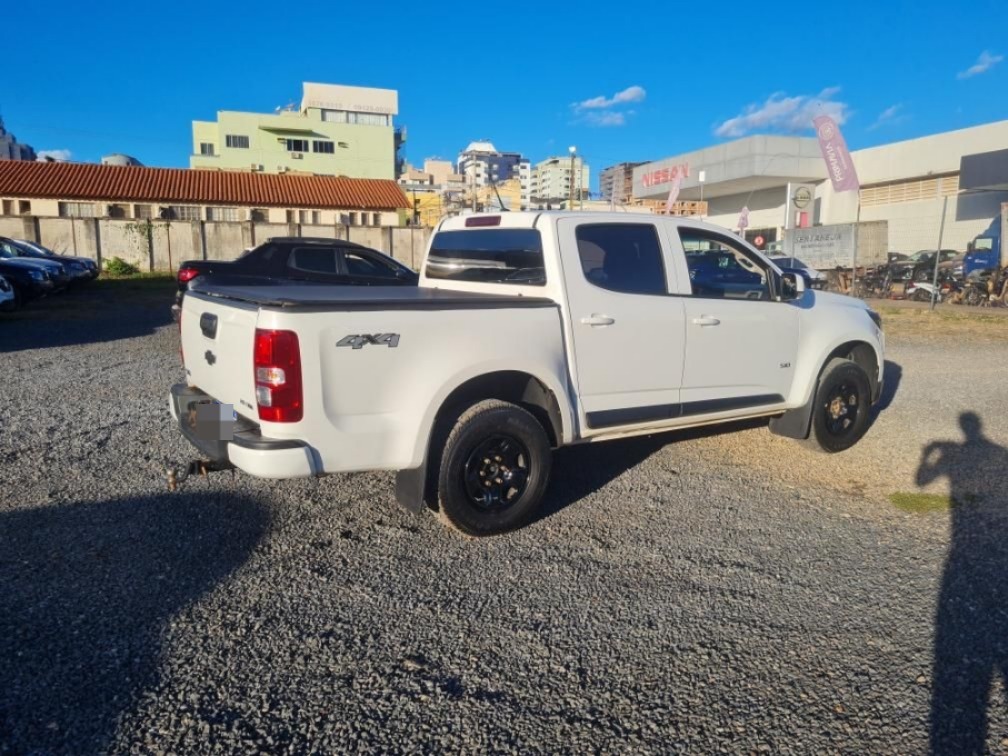 S10 2.8 16V TURBO DIESEL LS CD 4X4 MANUAL5