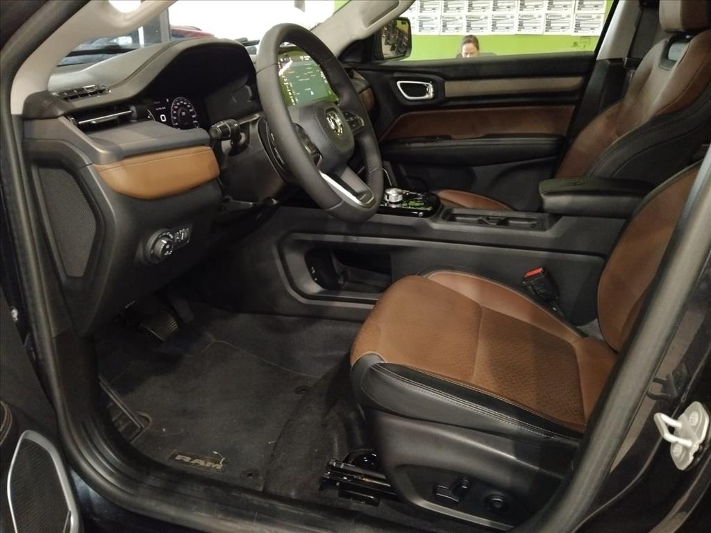 RAMPAGE 2.0 TURBO DIESEL LARAMIE 4X4 AUTOMÁTICO8