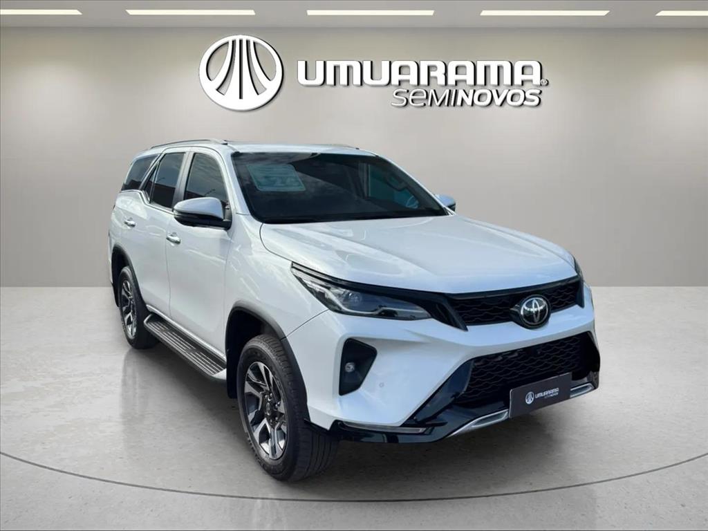 HILUX SW4 2.8 D-4D TURBO DIESEL SRX PLATINUM 7L 4X4 AUTOMÁTICO2