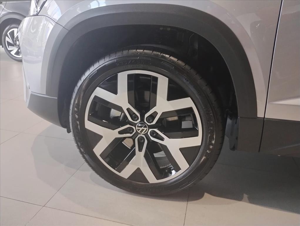 TAOS 1.4 250 TSI TOTAL FLEX HIGHLINE AUTOMÁTICO12