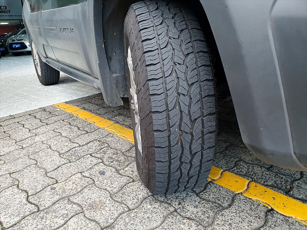 Fiat Idea - 1.8 MPI ADVENTURE 16V FLEX 4P MANUAL