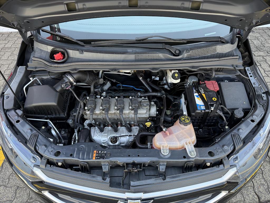 Chevrolet Onix - 1.0 MPFI LT 8V FLEX 4P MANUAL