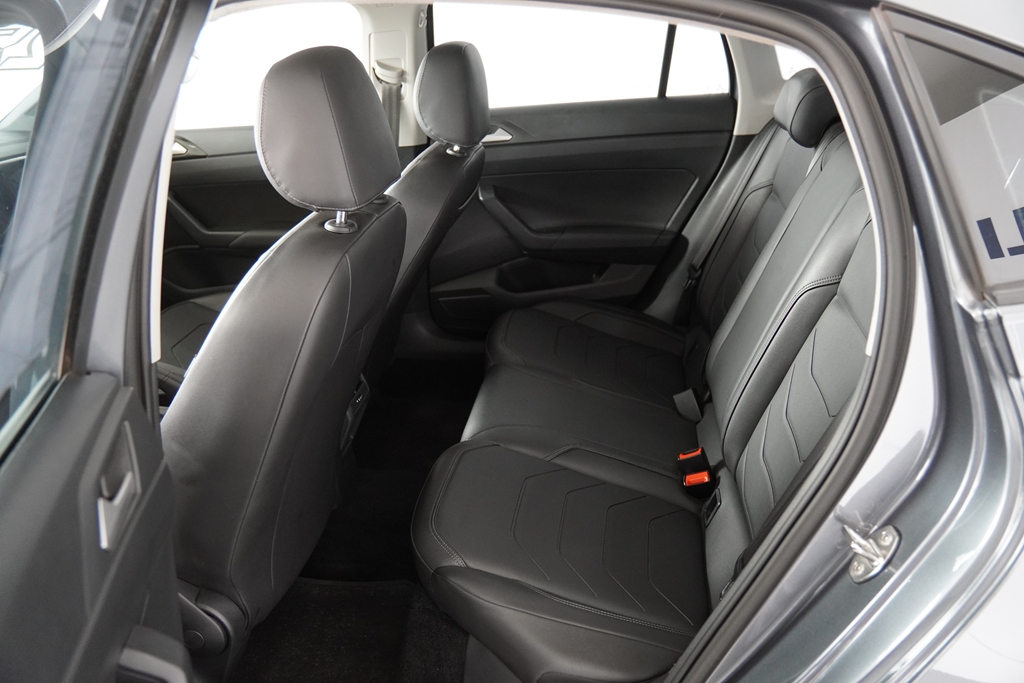 VIRTUS 1.0 200 TSI COMFORTLINE AUTOMÁTICO8