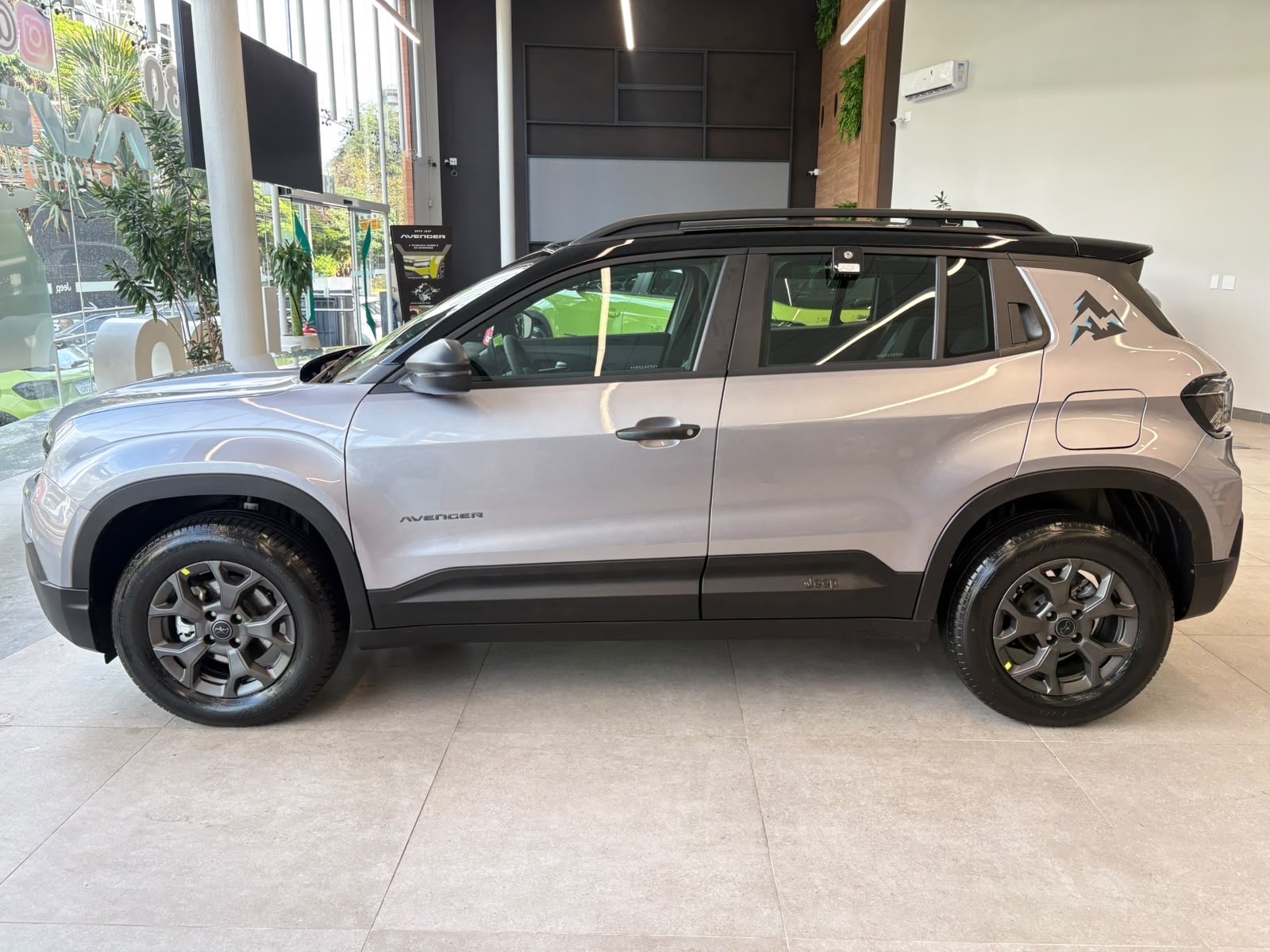 AVENGER 1.0 T200 TURBO MHEV ALTITUDE CVT15