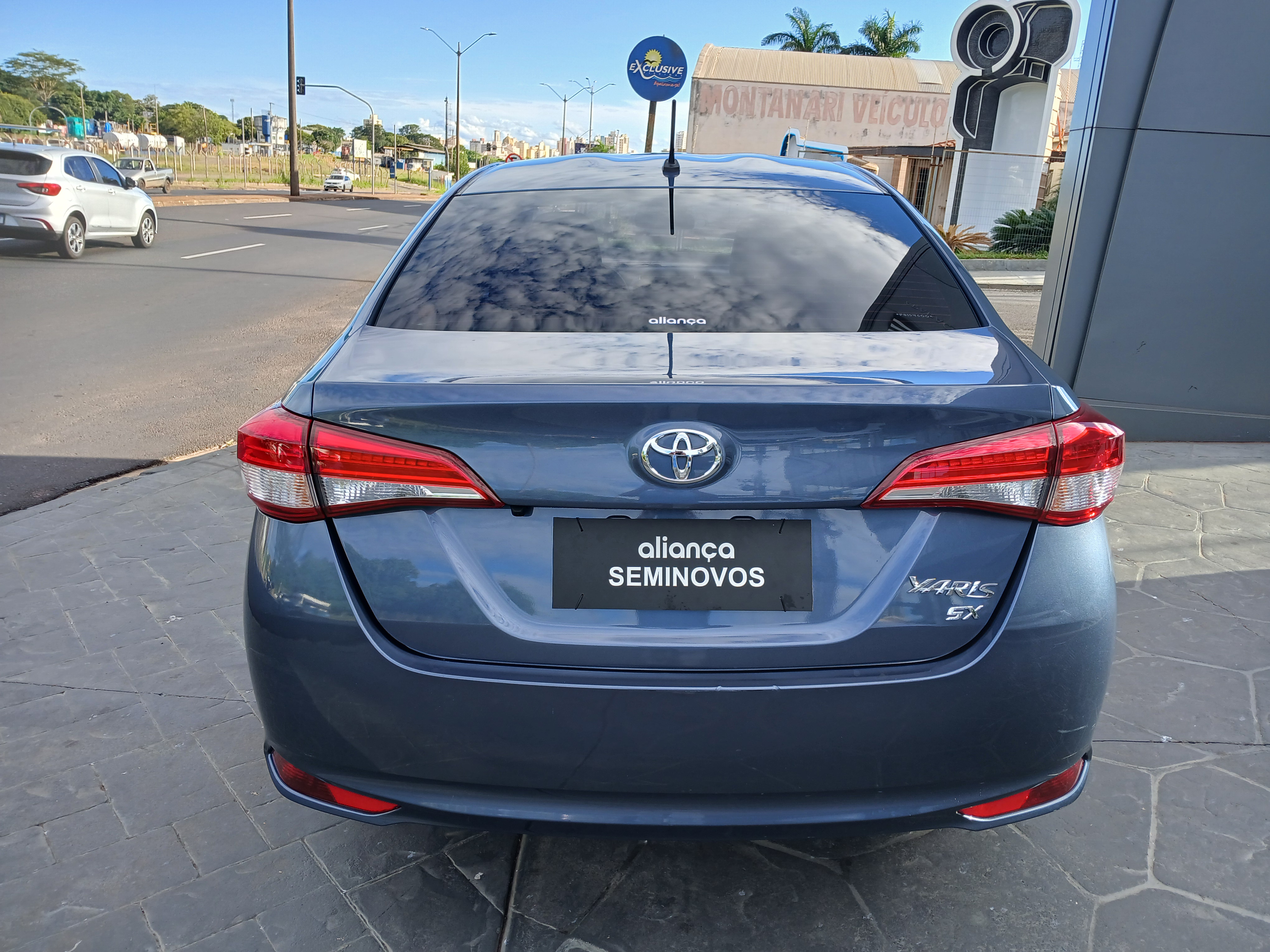 YARIS 1.5 16V FLEX SEDAN XS CONNECT MULTIDRIVE3