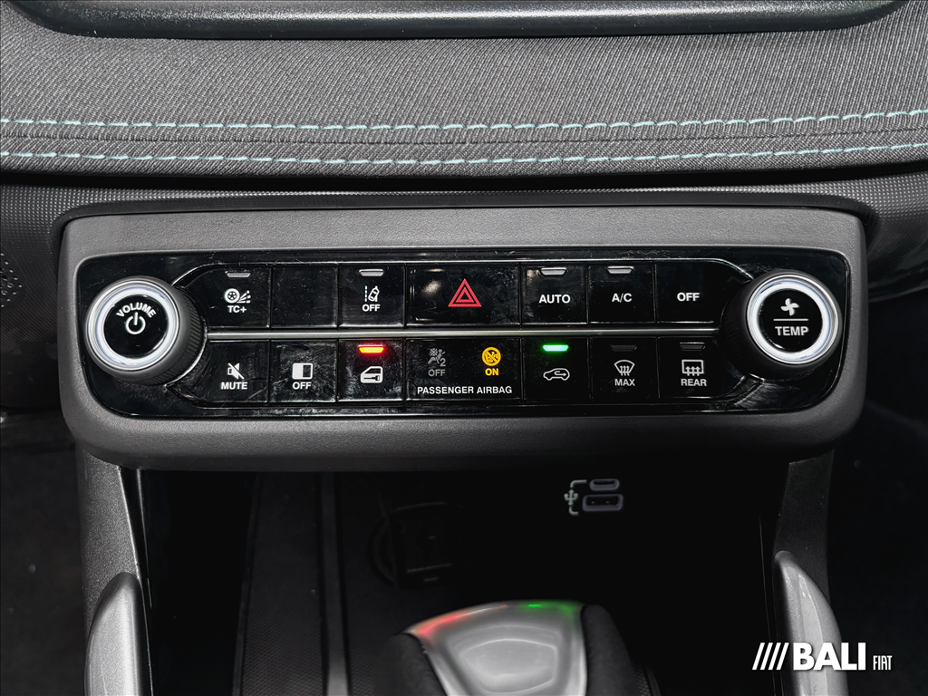 FASTBACK 1.0 TURBO 200 HYBRID AUDACE CVT13