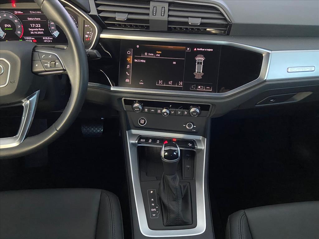 Q3 2.0 40 TFSI GASOLINA SPORTBACK PERFORMANCE QUATTRO TIPTRONIC13