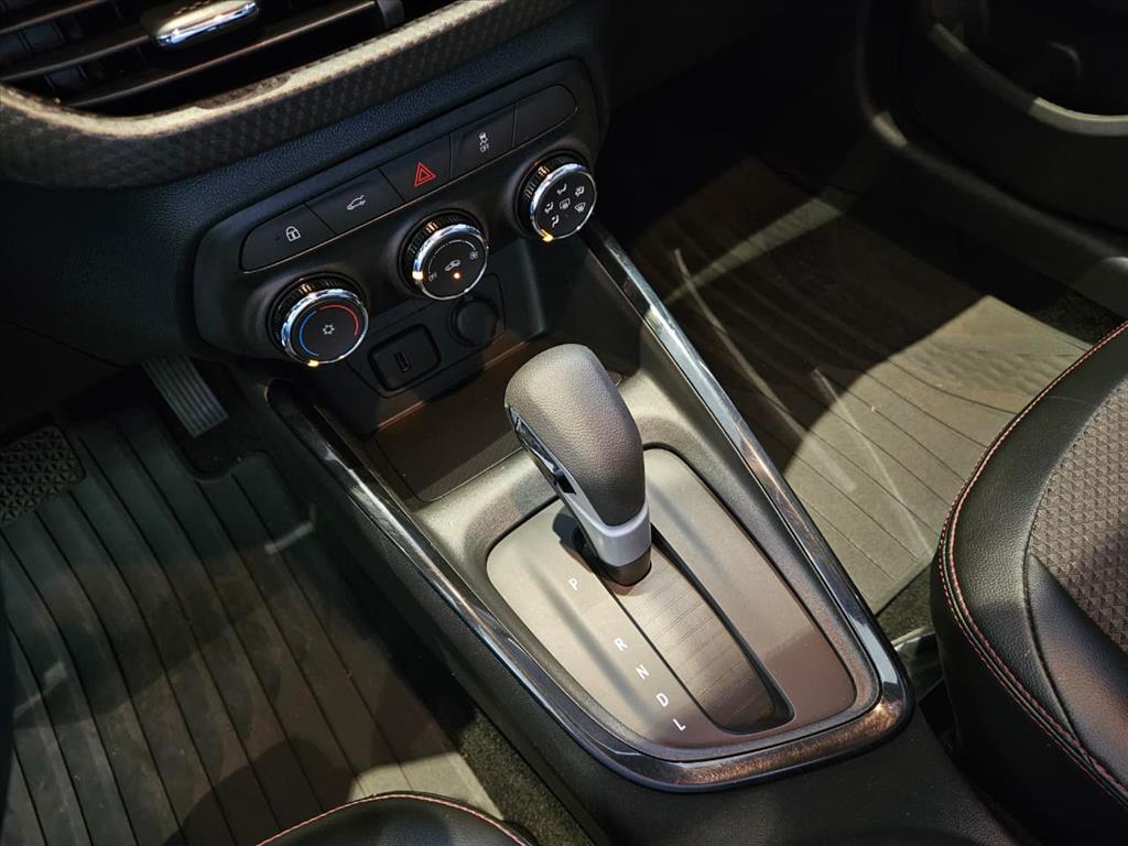 ONIX 1.0 TURBO FLEX RS AUTOMÁTICO9