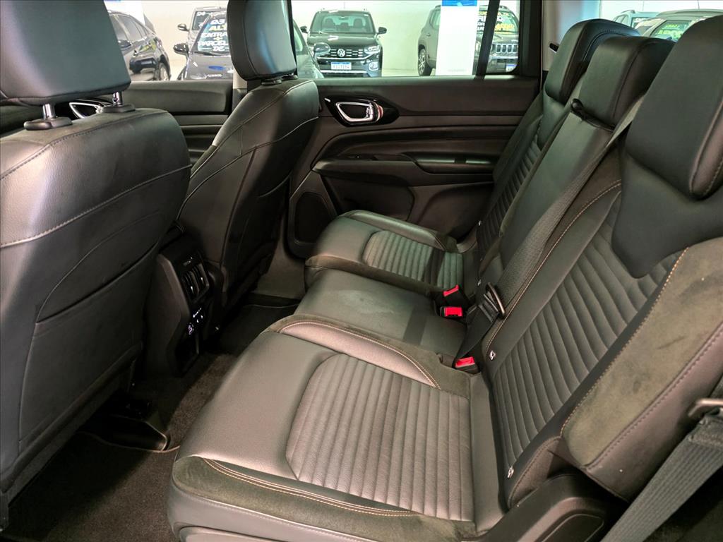 COMMANDER 1.3 T270 TURBO FLEX LIMITED AT611