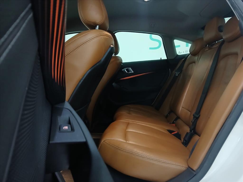 BMW-218i-1.5 TWINTURBO GASOLINA GRAN COUPE SPORT GP STEPTRONIC