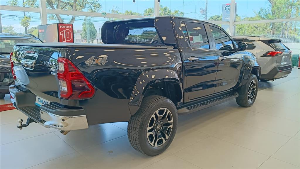 HILUX 2.8 D-4D TURBO DIESEL CD SRX 4X4 AUTOMÁTICO3