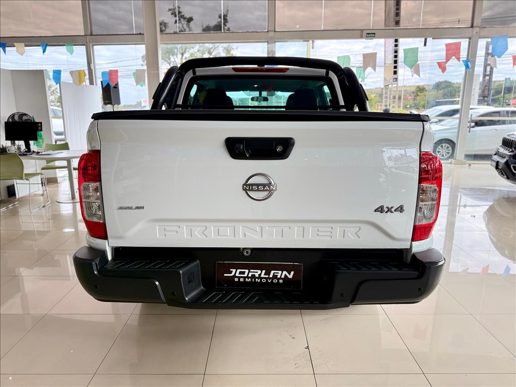 FRONTIER 2.3 16V TURBO DIESEL ATTACK CD 4X4 AUTOMÁTICO5