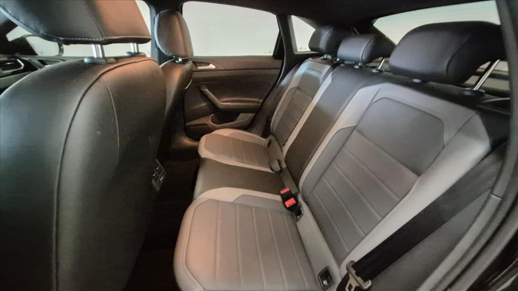 NIVUS 1.0 200 TSI TOTAL FLEX HIGHLINE AUTOMÁTICO9