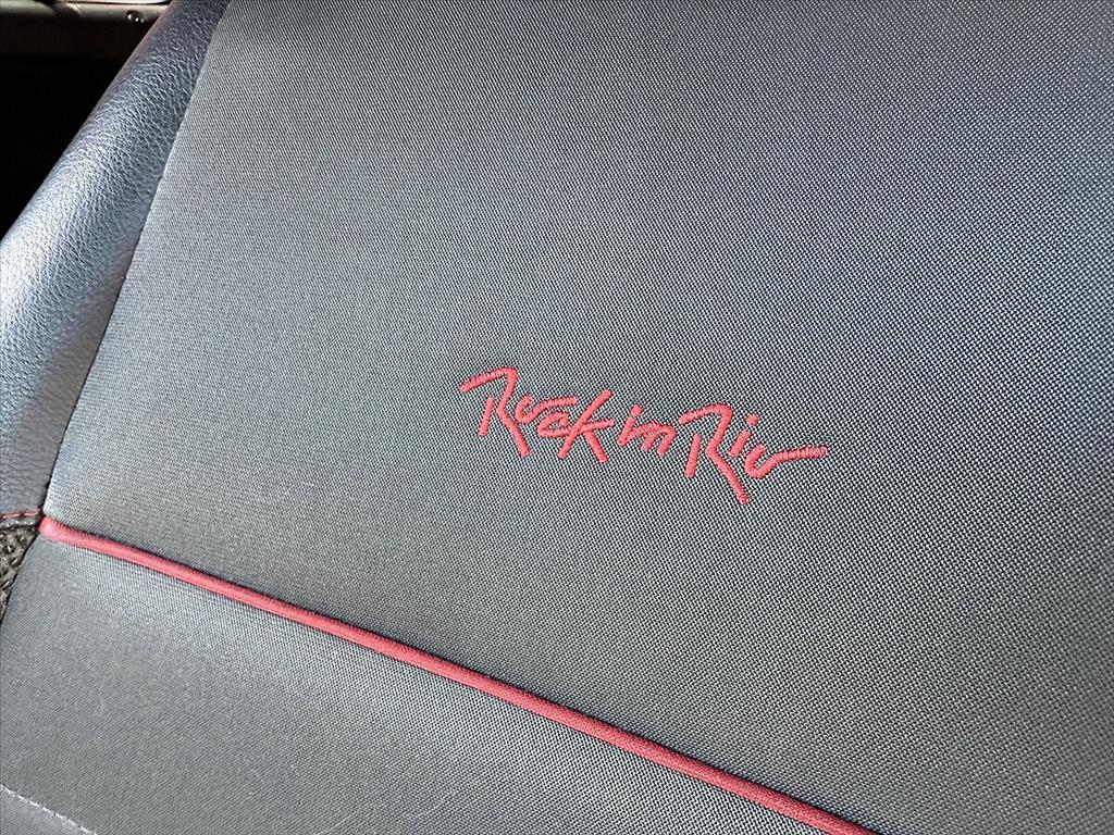 Volkswagen Fox - 1.6 MI ROCK IN RIO 8V FLEX 4P MANUAL