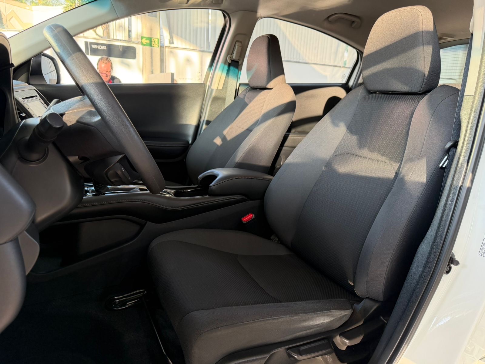 HR-V 1.8 16V FLEX LX 4P AUTOMÁTICO10