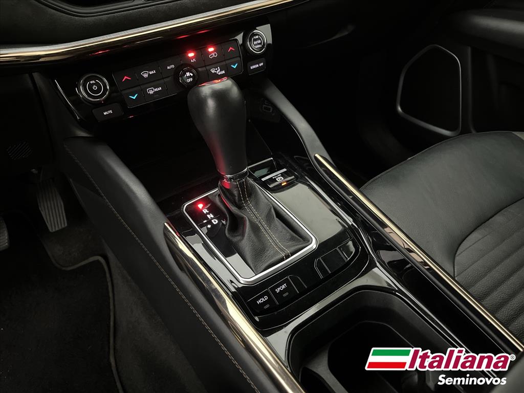 COMMANDER 1.3 T270 TURBO FLEX LIMITED AT611