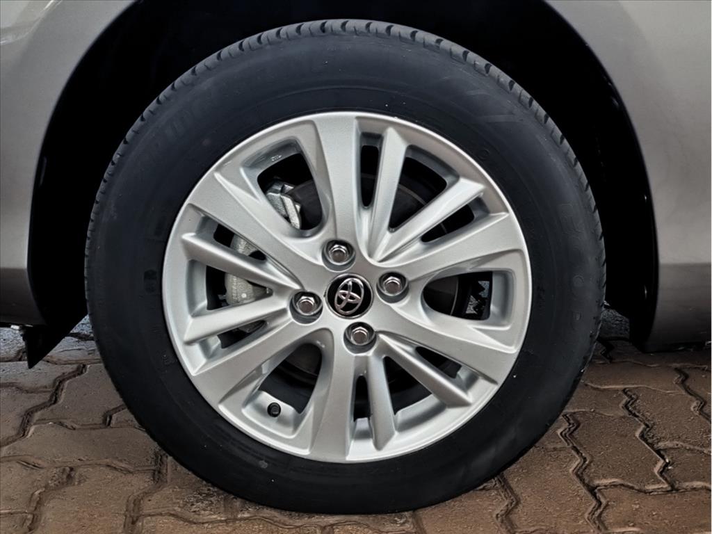 YARIS 1.5 16V FLEX SEDAN XL MULTIDRIVE8