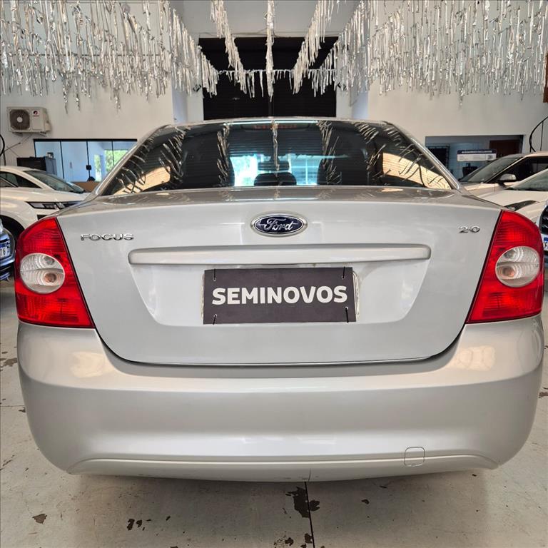 FOCUS 2.0 GLX SEDAN 16V FLEX 4P MANUAL