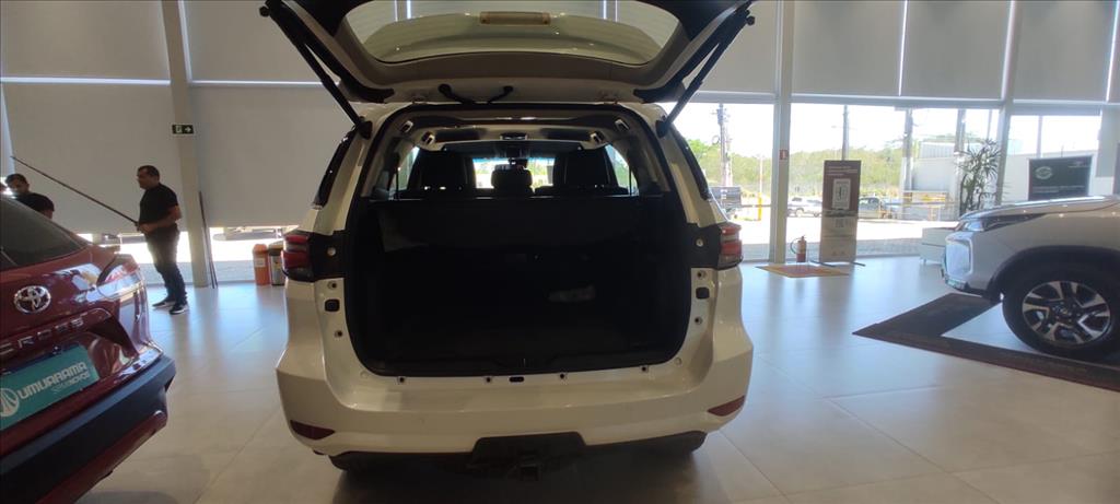 HILUX SW4 2.8 D-4D TURBO DIESEL SRX 4X4 AUTOMÁTICO14