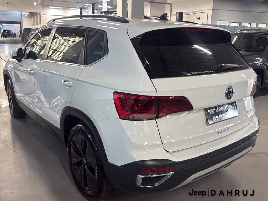 TAOS 1.4 250 TSI TOTAL FLEX COMFORTLINE AUTOMÁTICO5