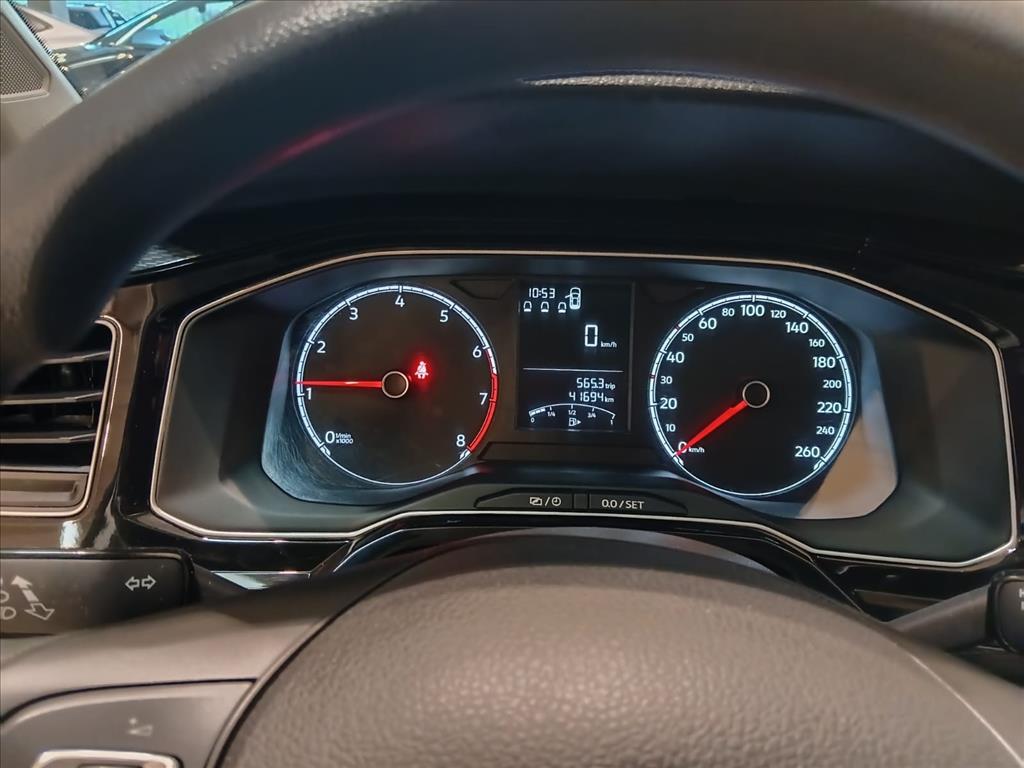 VW - Volkswagen-POLO-1.0 MPI TRACK MANUAL