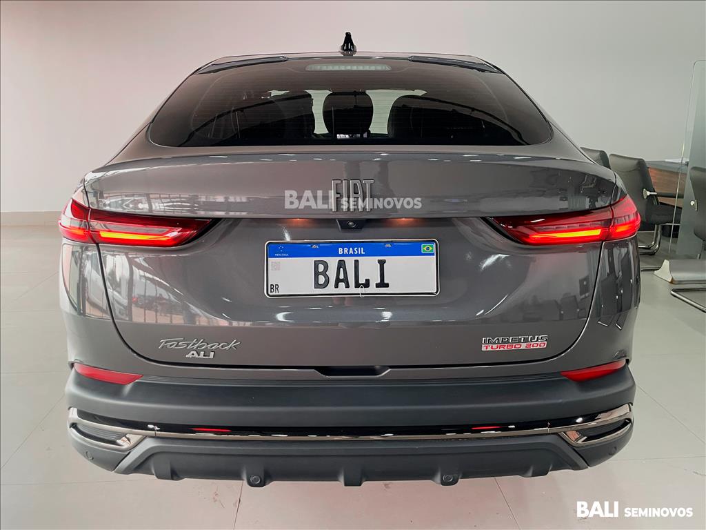 FASTBACK 1.0 TURBO 200 FLEX IMPETUS CVT5