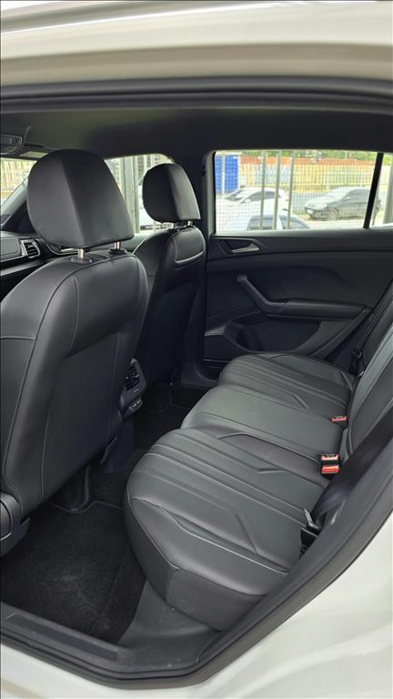 T-CROSS 1.4 250 TSI TOTAL FLEX HIGHLINE AUTOMÁTICO6